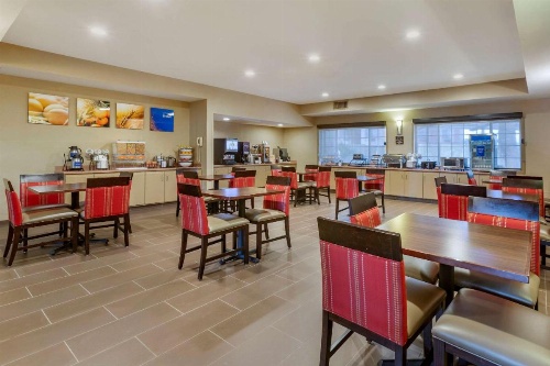 Comfort Inn & Suites North Tucson - Marana image 6